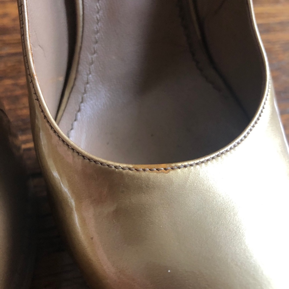 Authentic Gold YSL heels - Picture 6 of 6